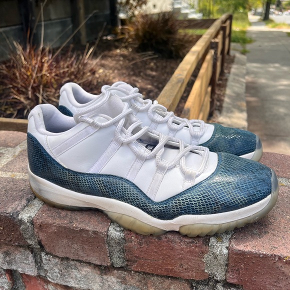 Air Jordan Retro - Picture 3 of 4